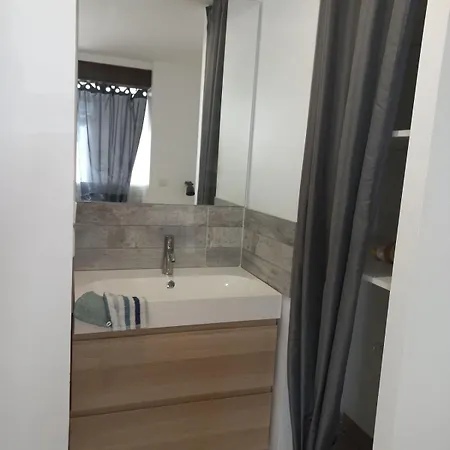 Large Near Medieval Apartman Carcassone